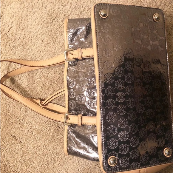 Michael Kors Shoulder Bag - Picture 4 of 4